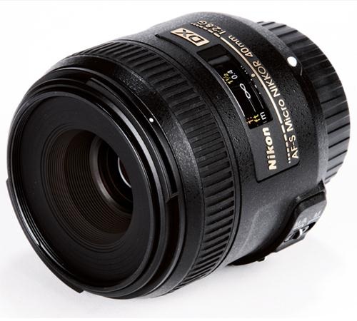 Những ống kính Nikon đầu tiên khối lượng nhẹ Ong-kinh-NIKON-AF-S-DX-MICRO-NIKKOR-40MM-F2.8G%20(1)