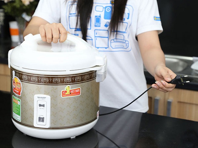 Sử dụng nồi cơm điện bền và nấu cơm ngon