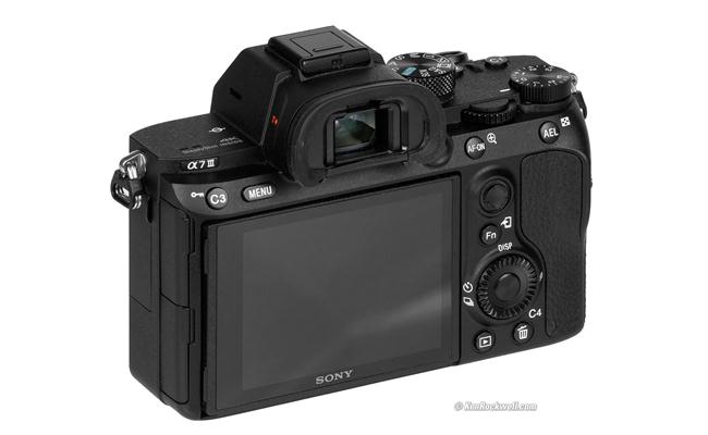 Sứ mệnh của mẫu máy ảnh Sony a7 Mark III