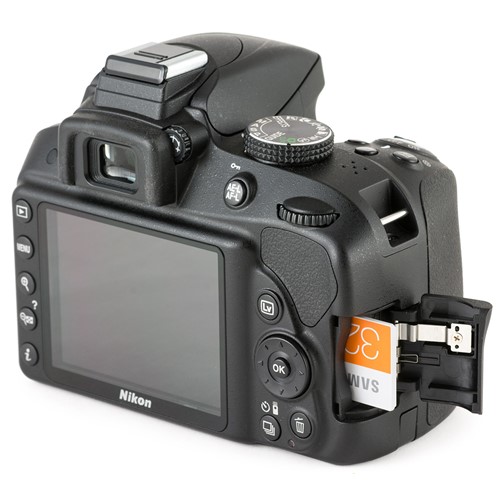 Máy Ảnh Nikon D3300 Body